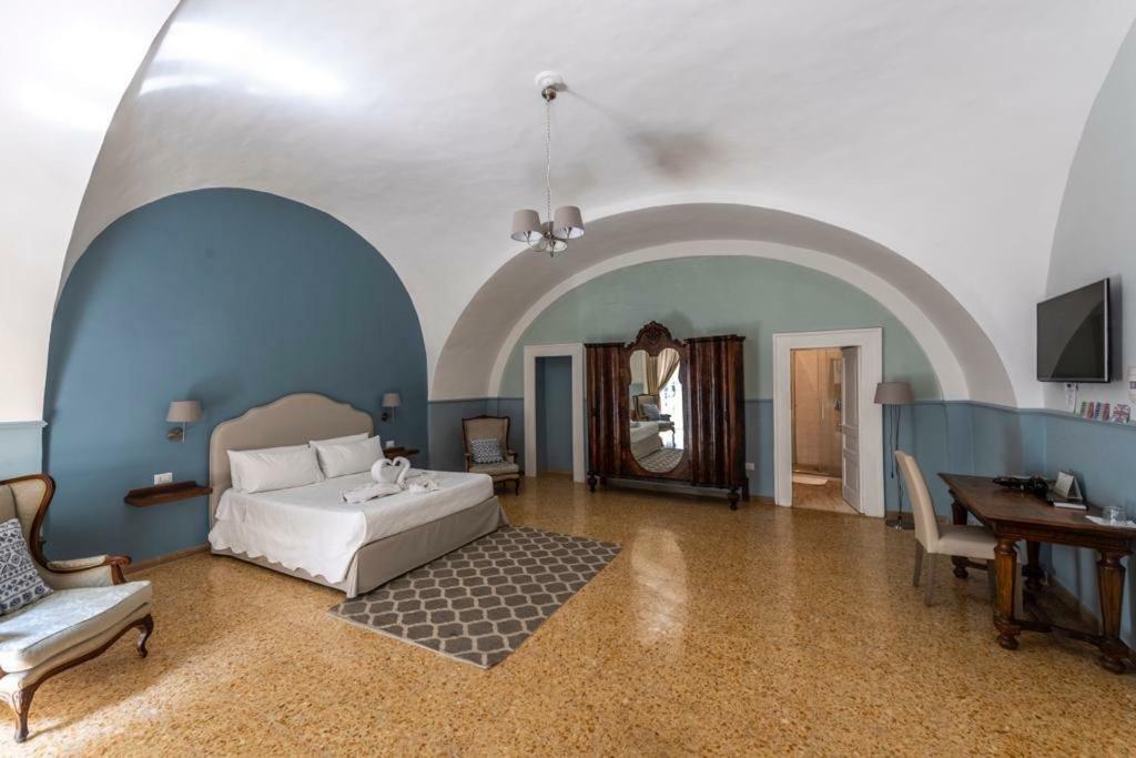 Aragonese Luxury Rooms Naples Exterior photo